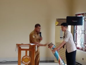 Menghadiri Kegiatan Pertemuan Reviu Dokumen Rencana Kontinjensi Dan Table Top Exerciae Kedaruratan Kesehatan Masyarakat ( KKM ) Wilayah Kerja Pelabuhan Serui, Ini Pesan Asisten 2 Setda.