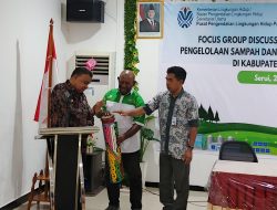 Bupati Benyamin Arisoy: FGD Jadi Langkah Nyata Menuju Yapen yang Bersih dan Berkelanjutan