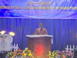 HUT ke-69 GBGP, Wakil Bupati Roi Palunga Ajak Jemaat Dukung Visi Yapen yang Berkeadilan, Unggul dan Sejahtera