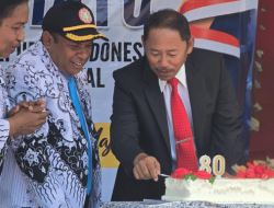 HUT PGRI, Wabup Yapen Minta Guru Tetap Solid dan Tidak Berpolitik Praktis