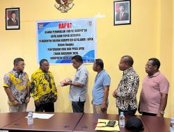 Pemerintah Daerah Kepulauan Yapen Serahkan Materi KUA PPAS 2026 kepada DPRK, Bupati Tegaskan Target PAD Harus Sesuai !
