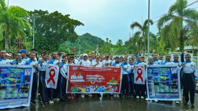 KPA Yapen Memperingati Hari AIDS Sedunia, Wakil Bupati dan Ketua DPRK Ikut Jalan Sehat