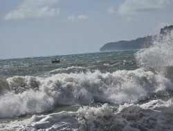 BMKG Peringatkan Cuaca Ekstrem 13–20 Januari 2026, Kepulauan Yapen Waspada Angin Kencang dan Gelombang Tinggi