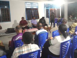 Kunjungi Distrik Pulau Kurudu, Bupati Benyamin Arisoy Minta Sekolah Pro Aktif Dengan Program Revitalisasi