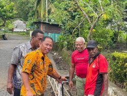 Kampung Turu Nikmati Air Bersih, Wabup Roi Palunga Tinjau Langsung