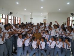 Wakil Bupati Yapen Tinjau 50 Siswa Sekolah Rakyat di Jayapura, Beri Motivasi dan Dukungan Pendidikan