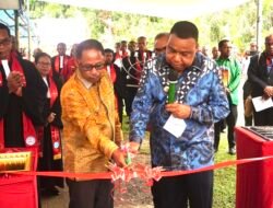 Pentahbisan GKI Betel Borai, Bupati Benyamin: Gereja Harus Jadi Motor Perubahan Umat