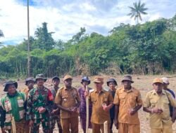 Wakil Bupati Yapen Pimpin Penanaman Perdana Jagung, Dorong Pemanfaatan Lahan Tidur untuk Ketahanan Pangan