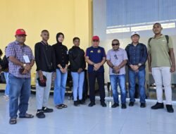 4 Orang Pelajar Yapen Lolos Paskibraka Papua, Pj Sekda Lepas Menuju Jayapura