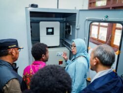 Kementerian ESDM Monitoring Proyek Energi APBN di Yapen, 148 Rumah di Yerui Nikmati PLTS