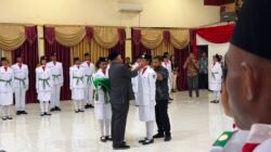 Bupati Benyamin Arisoy Kukuhkan PASKIBRA 2026