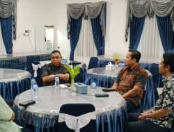 Bupati Yapen Terima Silaturahmi Kepala Cabang Bulog Serui yang Baru