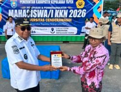 Bupati Yapen Lepas Mahasiswa KKN Uncen, Apresiasi Pengabdian di Kampung