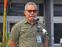 Pj Sekda Yapen Evaluasi Kinerja OPD, Tegaskan Pentingnya Kerja Tim dan Penguatan Koordinasi